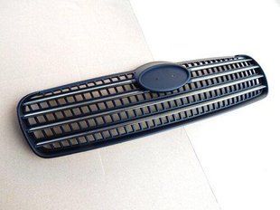Решітка радіатора для Hyundai Accent 2006-2010 1936683332 фото