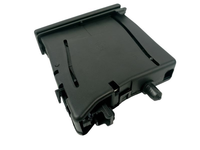 Подстаканник для Volkswagen Polo 2001-2009 2565613826 фото