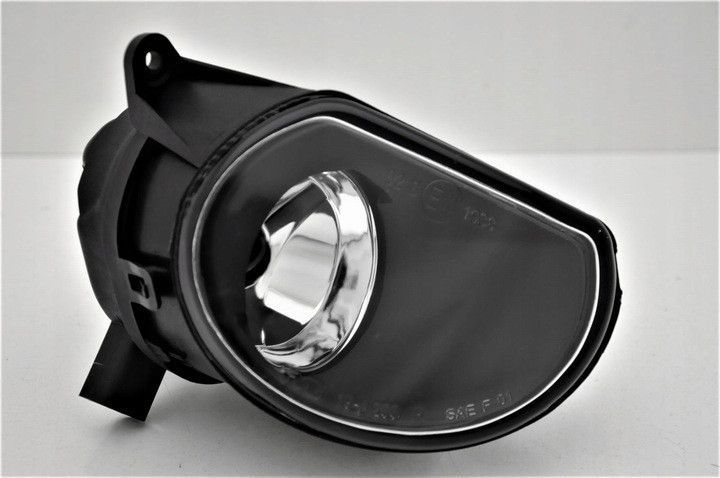 Противотуманка правая для Audi A3 2003-2008, для Audi Q7 2005-2009 2444182789 фото