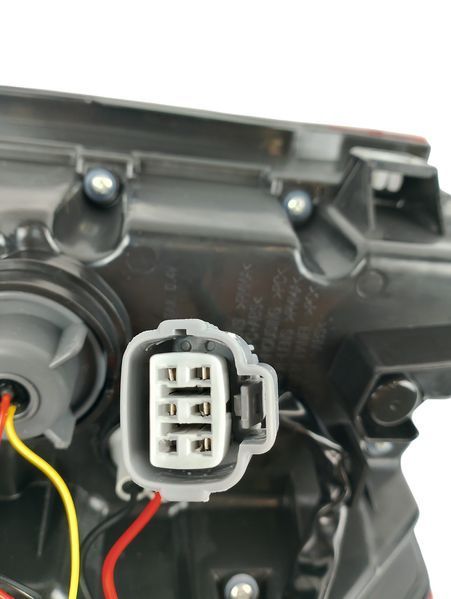 Ліхтар задній правий для Mitsubishi L200 2018&ndash;2023 (мітсубіші л200) 2855595541 фото
