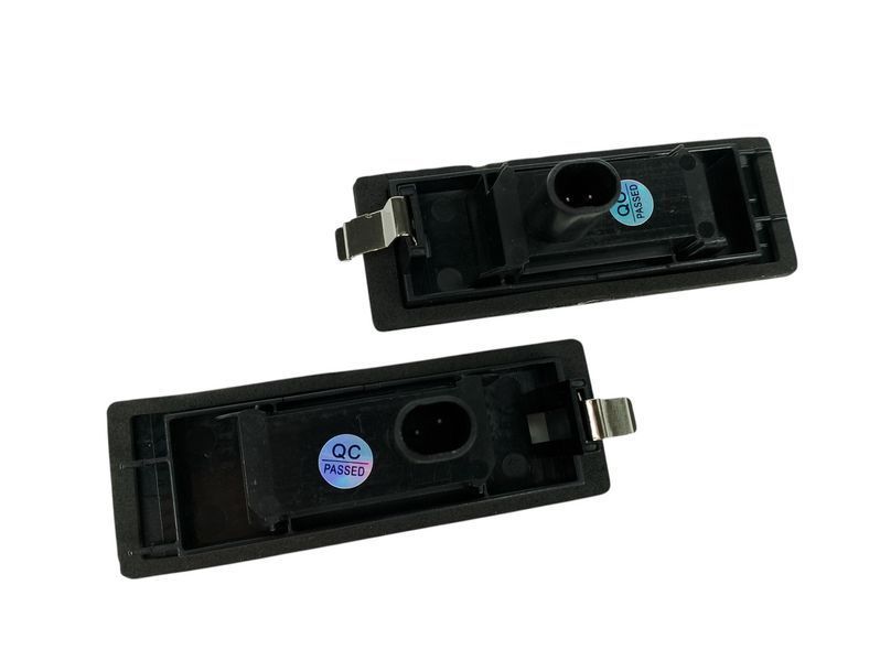 Підсвітка заднього номера для BMW E63 E64 E85 E86 E81 E87 2771303271 фото